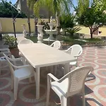 Bed & Breakfast Nicole House - & Gallico Marina