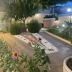 Nicole House - & Bed & Breakfast *