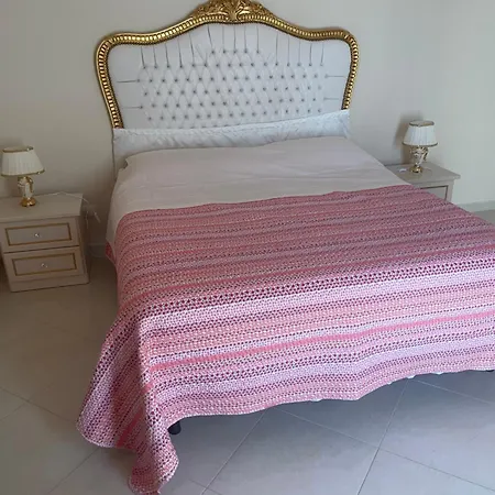 Nicole House - & * Gallico Marina