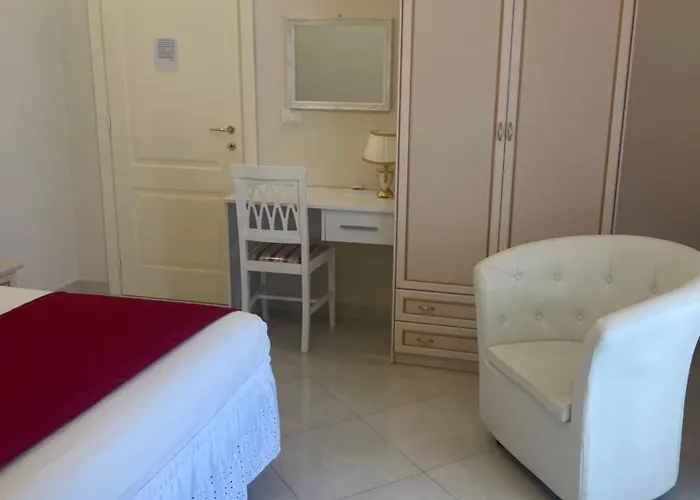 Nicole House - & Gallico Marina