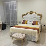 Nicole House - & Bed & Breakfast Gallico Marina