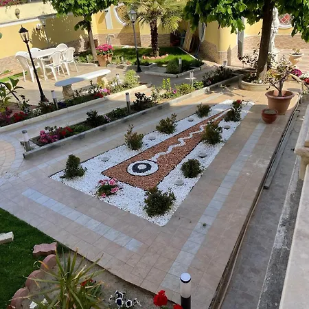 Nicole House - & Gallico Marina