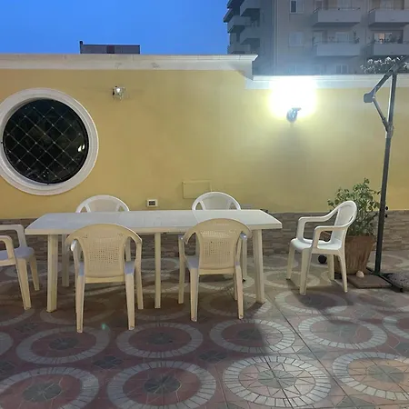 Nicole House - & فندق مبيت وإفطار Gallico Marina