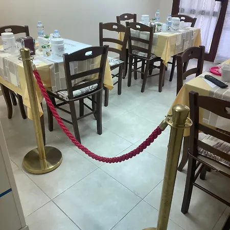 Nicole House - & Bed & Breakfast Gallico Marina