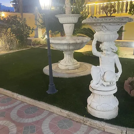 Nicole House - & فندق مبيت وإفطار