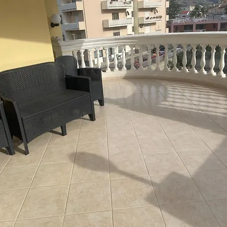 Nicole House - & * Gallico Marina