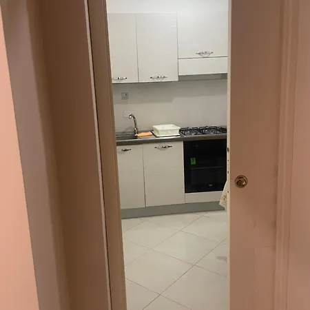 Nicole House - & Bed & Breakfast Gallico Marina