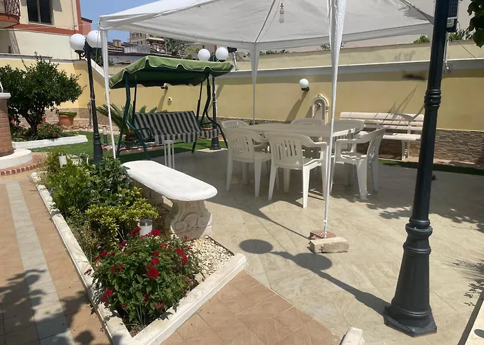 Nicole House - & * Gallico Marina