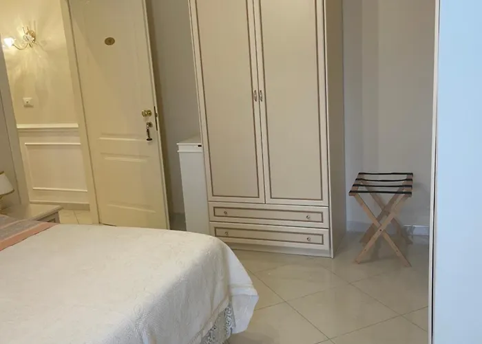 Nicole House - & Gallico Marina